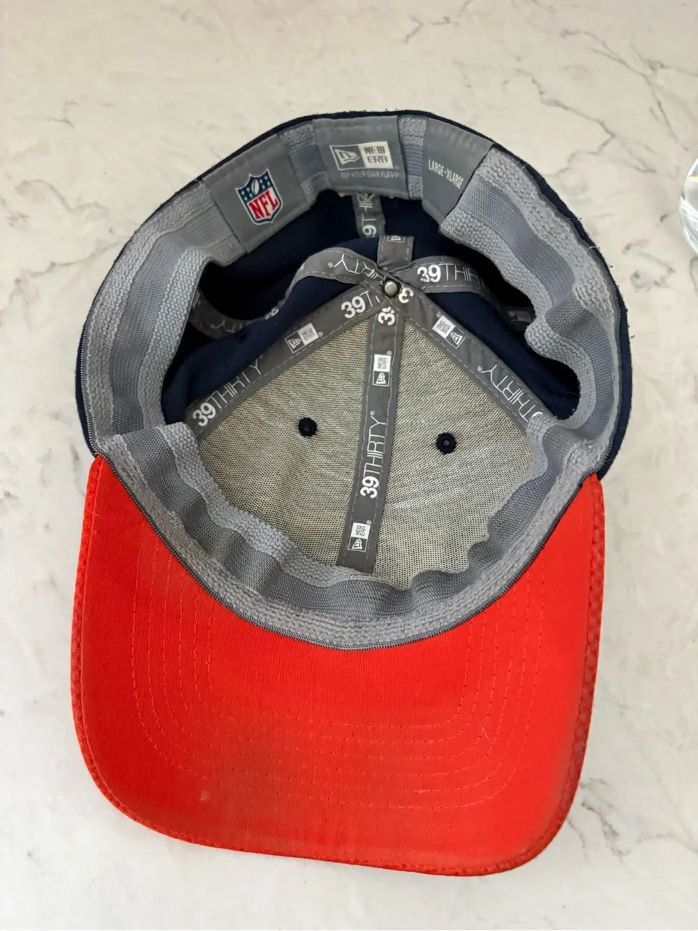 New Era 39THIRTY Chicago Bears NFL Flex Fit Hat L/XL Navy Orange Cap